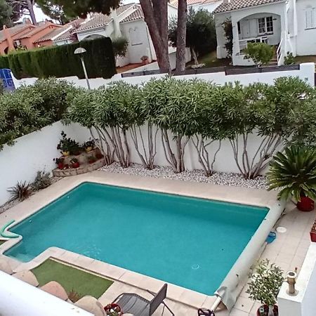 El Mon Bed & Breakfast L' Escala Bagian luar foto