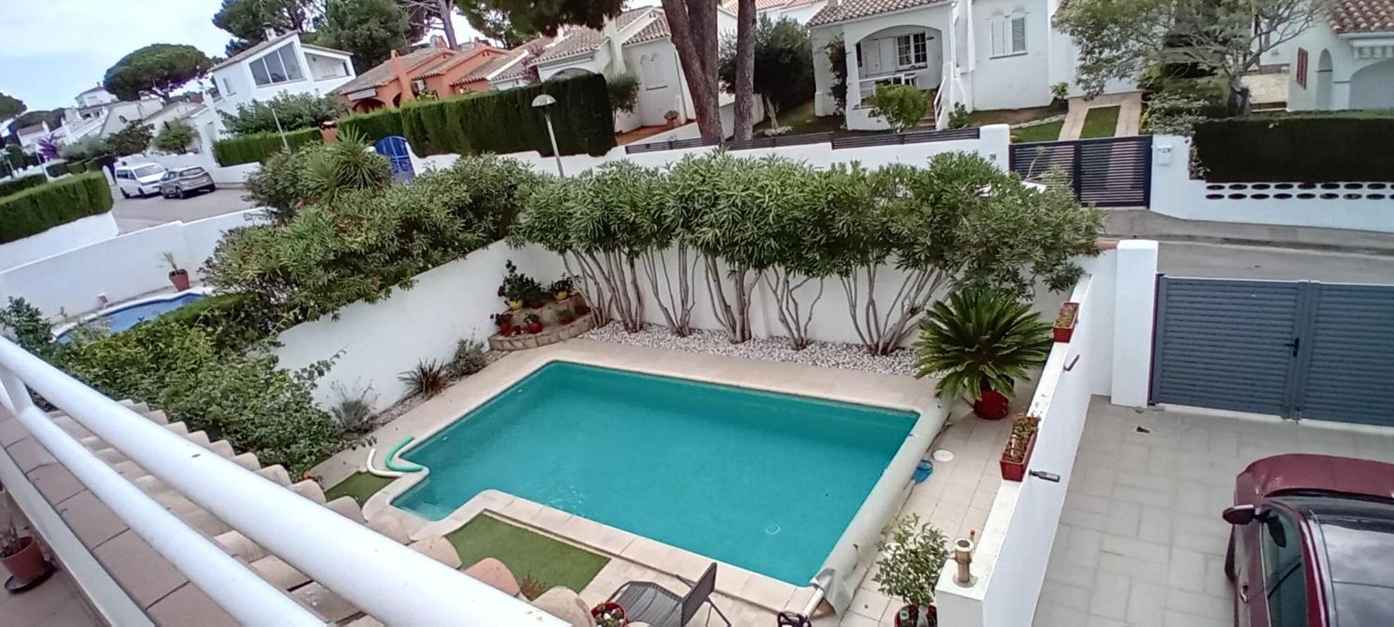 El Mon Bed & Breakfast L' Escala Bagian luar foto